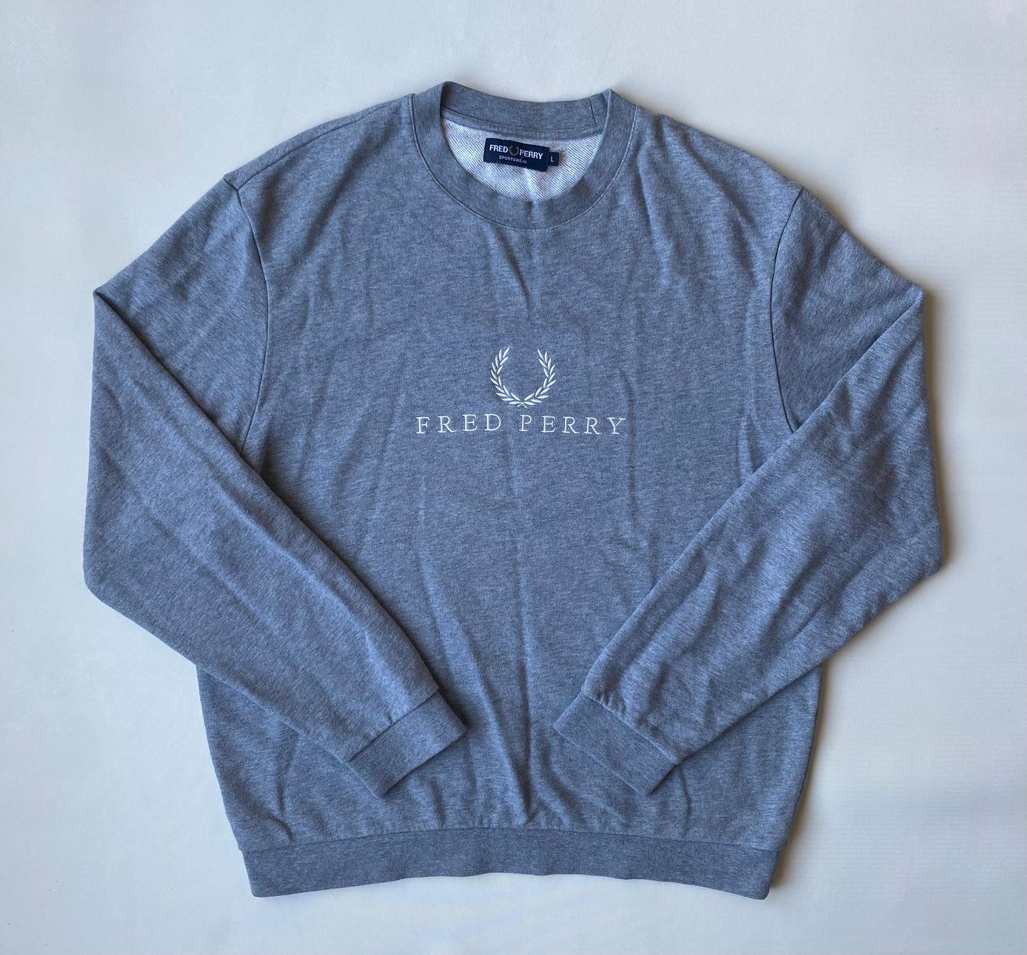 ✅ Pull fred Perry, gris, L