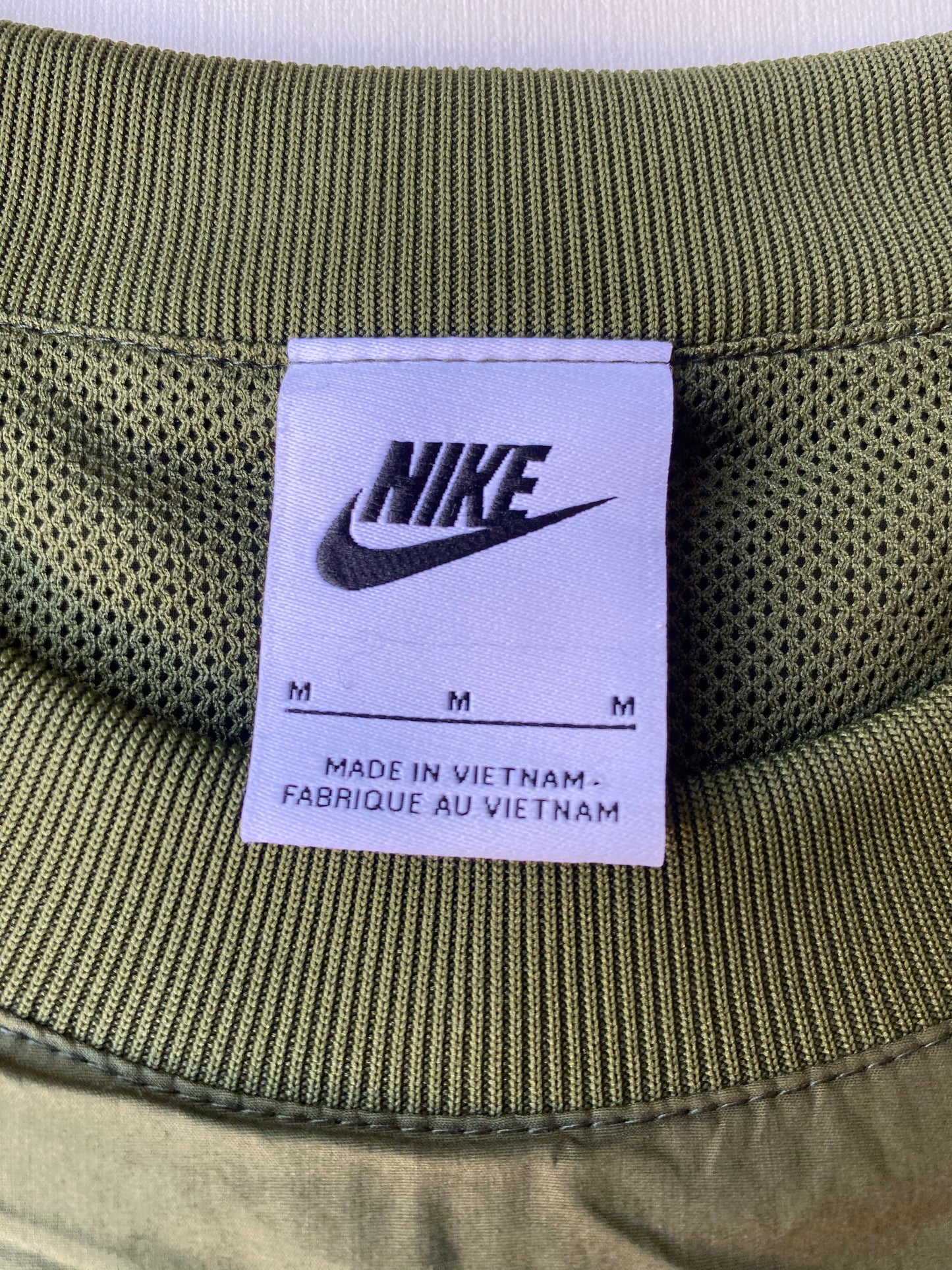 ✅ Pull Nike, vert foncé, M légèrement oversize