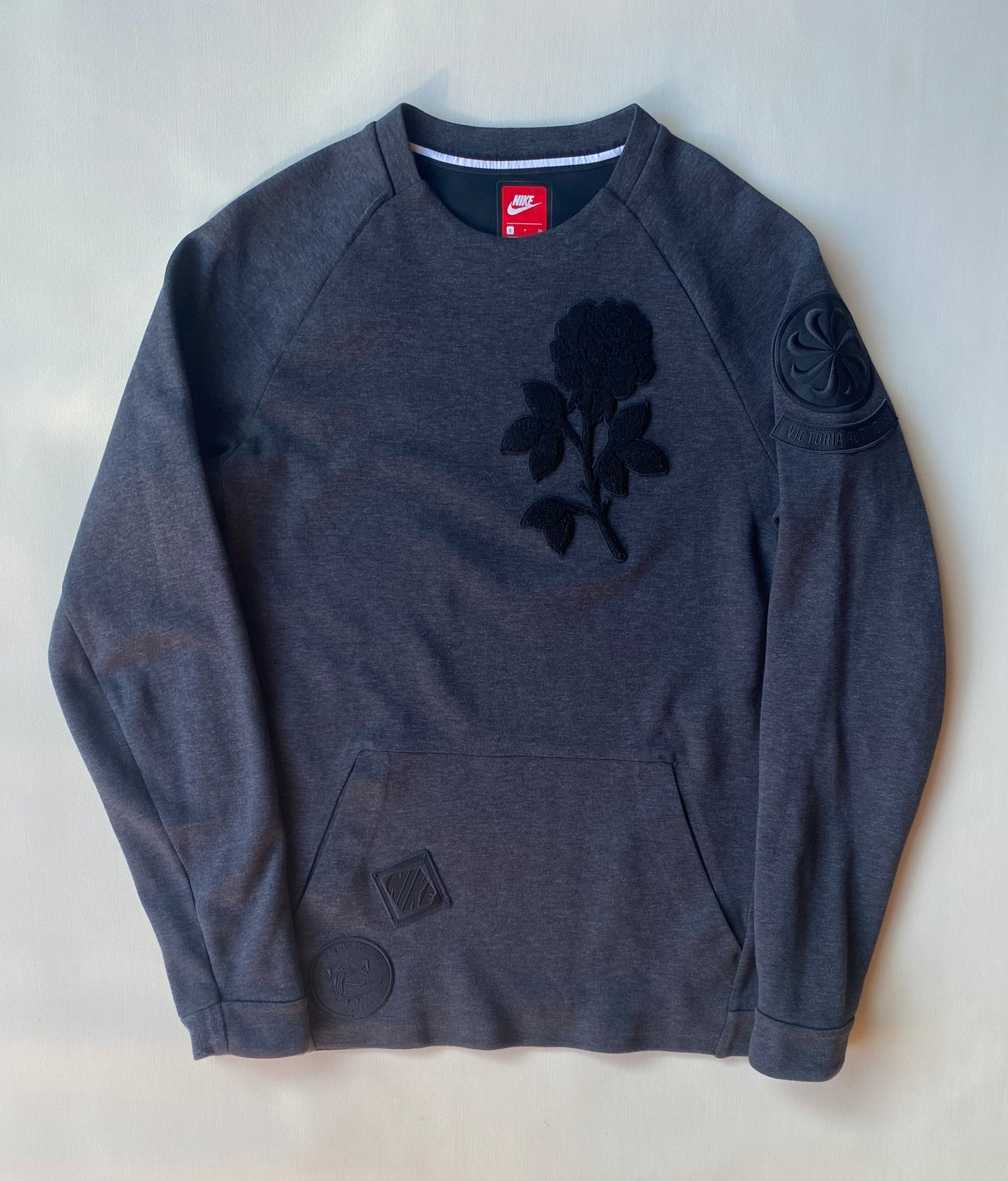 ✅ Pull nike "victory is in the struggle", gris anthracite, S