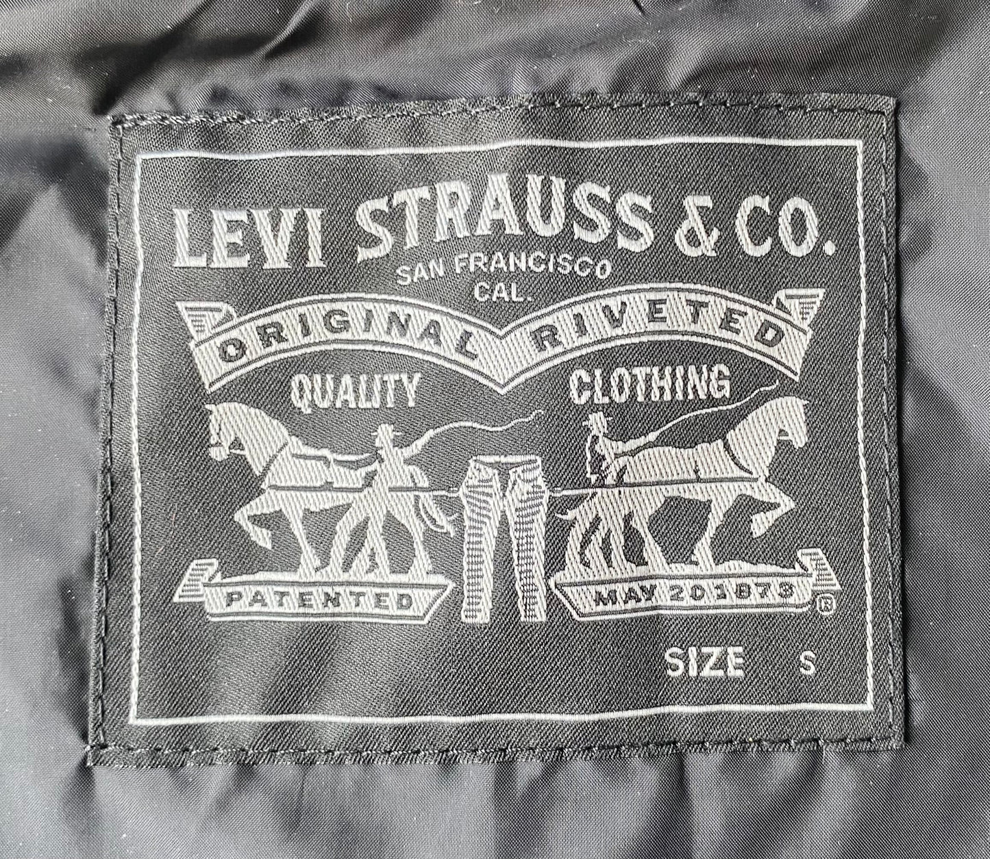 ✅ Veste Levi's, noir, M