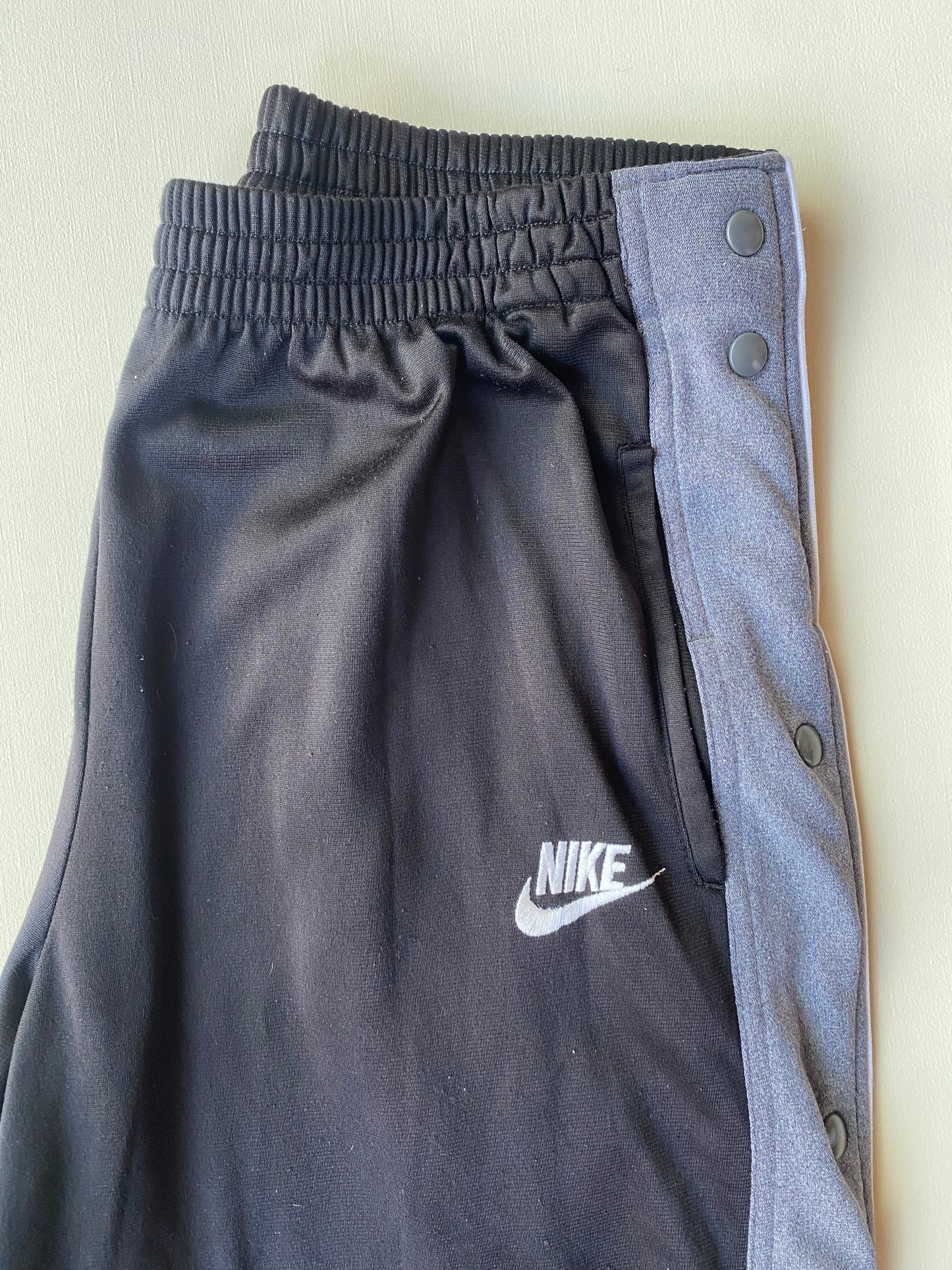 ✅ Pantalon Nike vintage boutons pression, noir, M légèrement cintré (38)