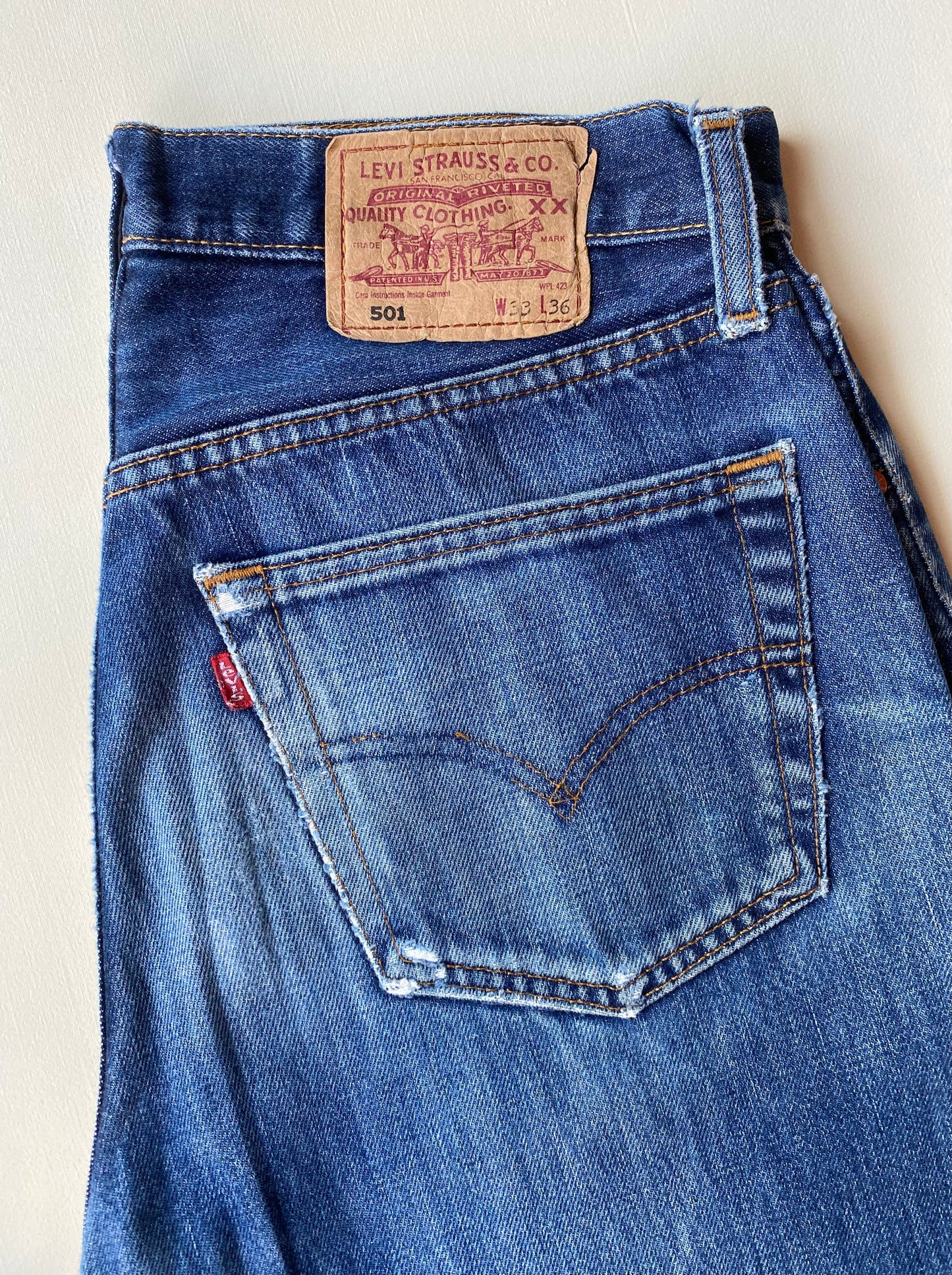 ✅ Jean Levi's 501, bleu, 33 x 32