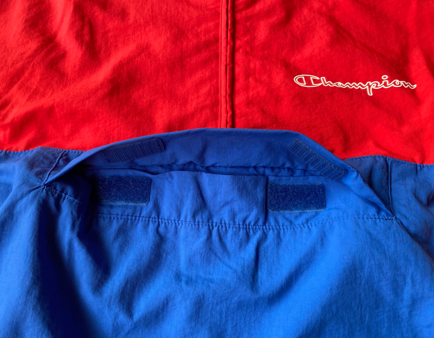 ✅ Veste coupe-vent / pluie Champion, rouge et bleu, L