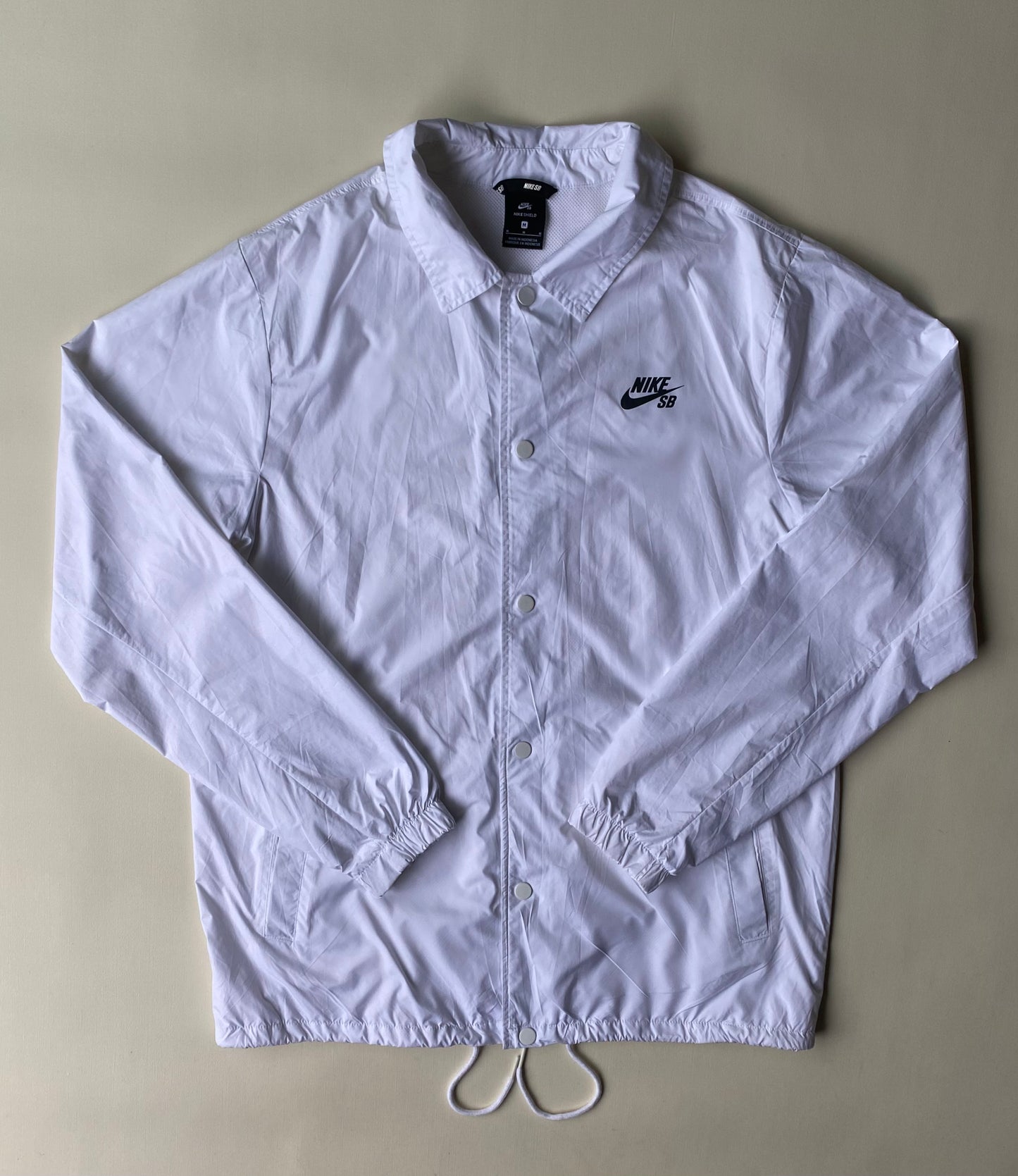 Veste coupe-vent / pluie Nike SB, blanc, M oversize