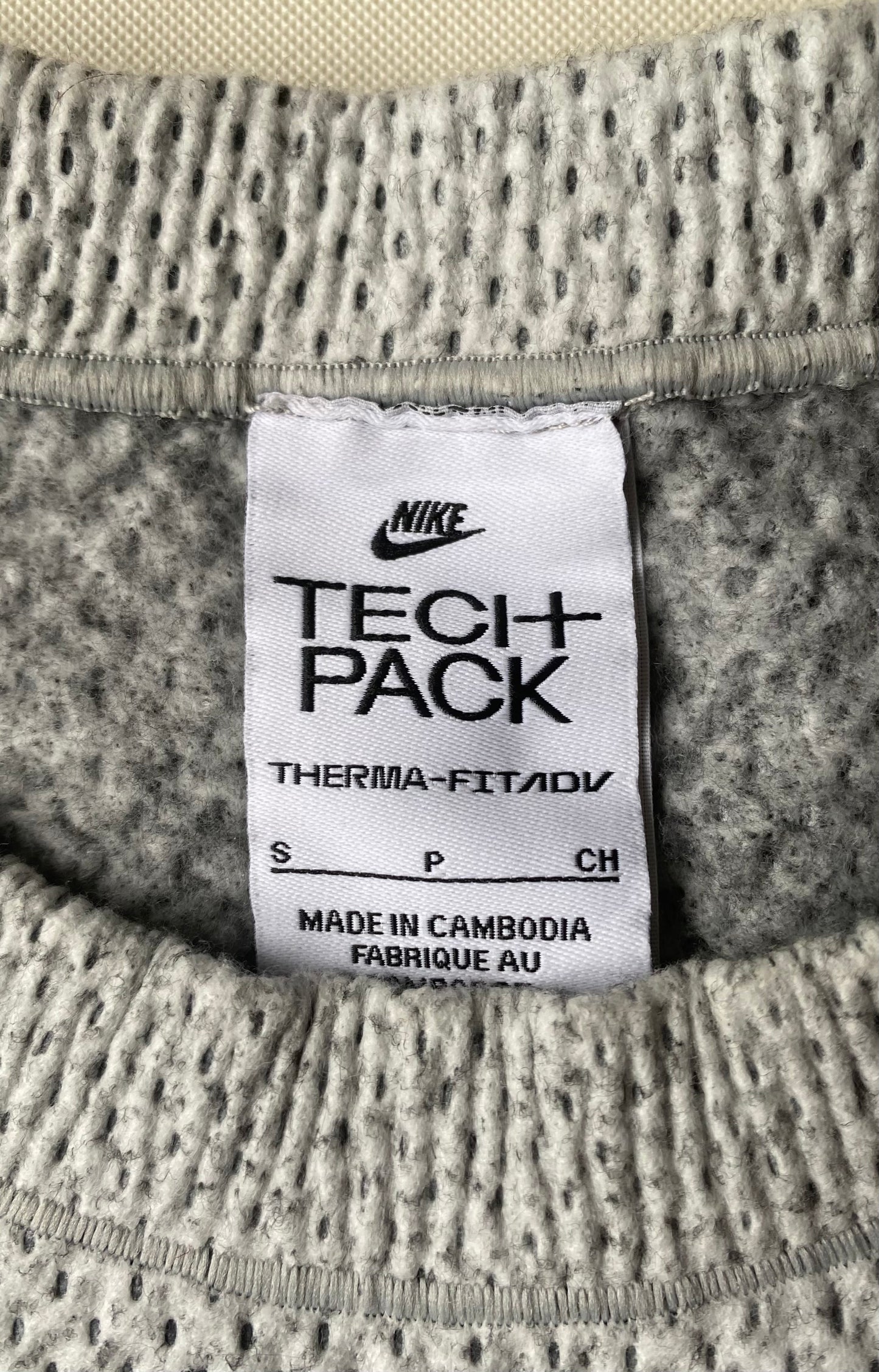 ✅ Pull Nike Tech pack, gris, L