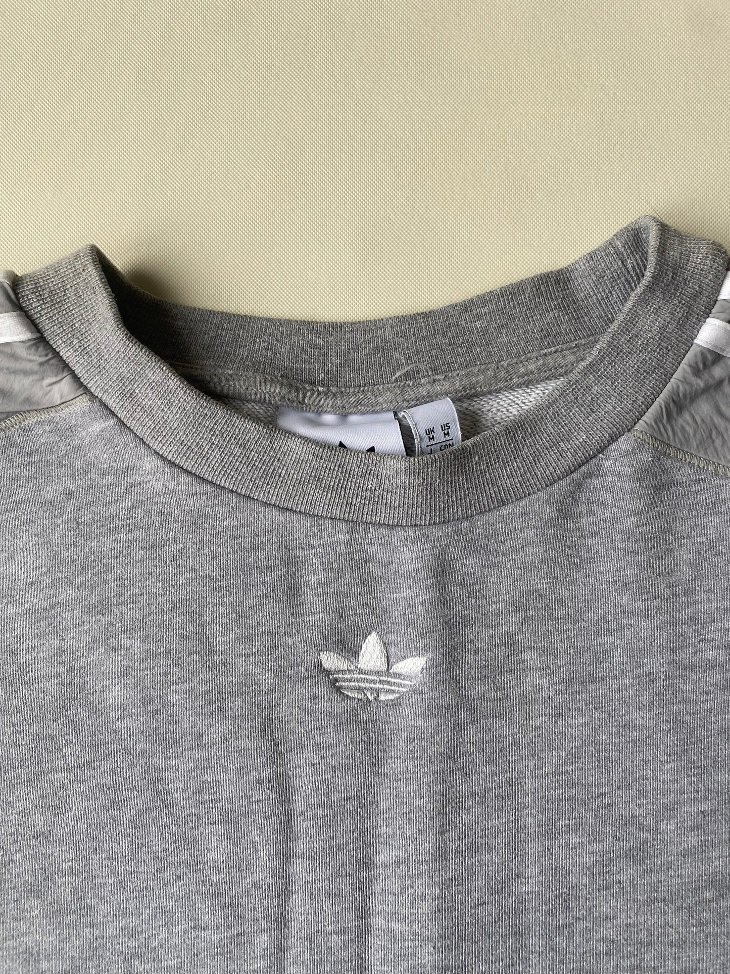 ✅ Pull Adidas, gris, M