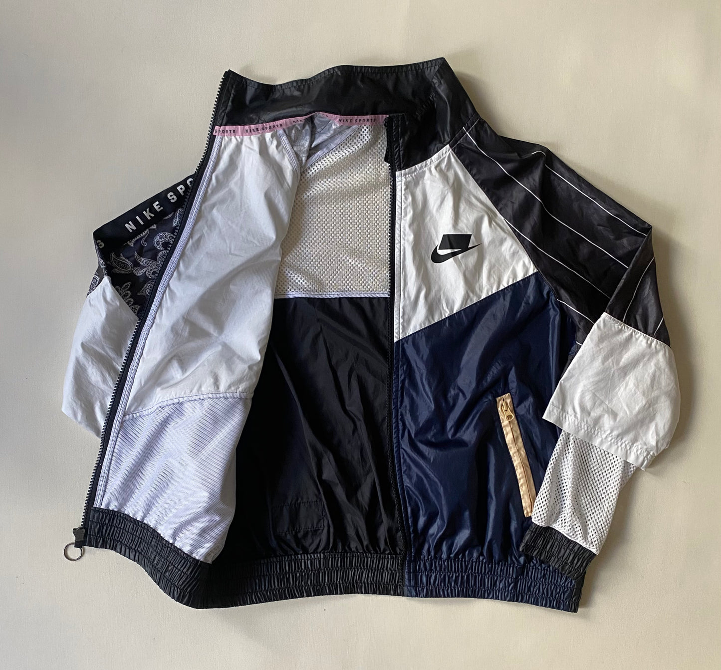 Veste jogging coupe-vent Nike, noir et blanc, S oversize