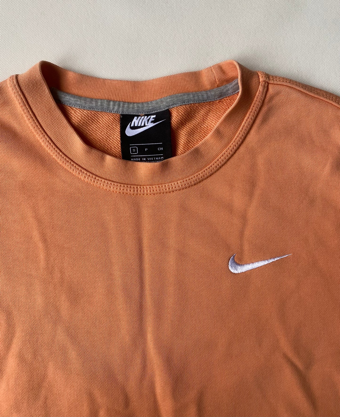 ✅ Pull Nike brodé, saumon, XS/S