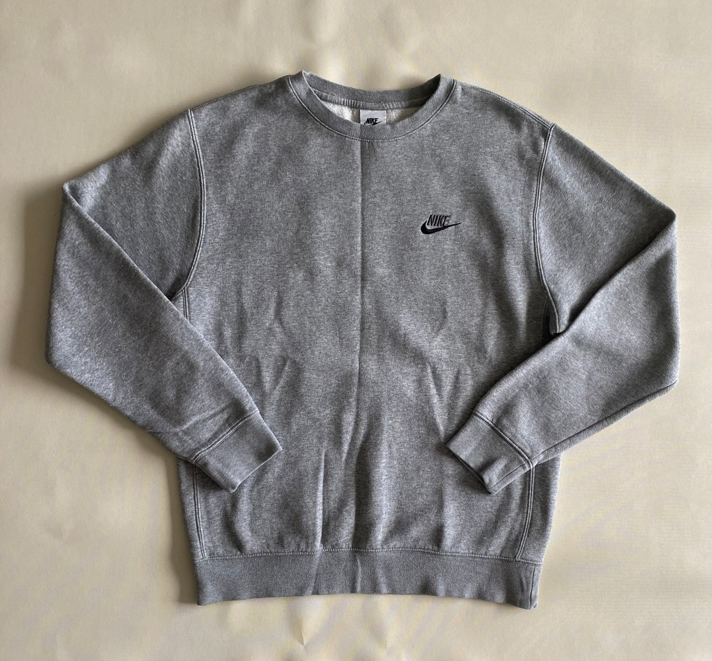 Pull Nike brodé, gris, M