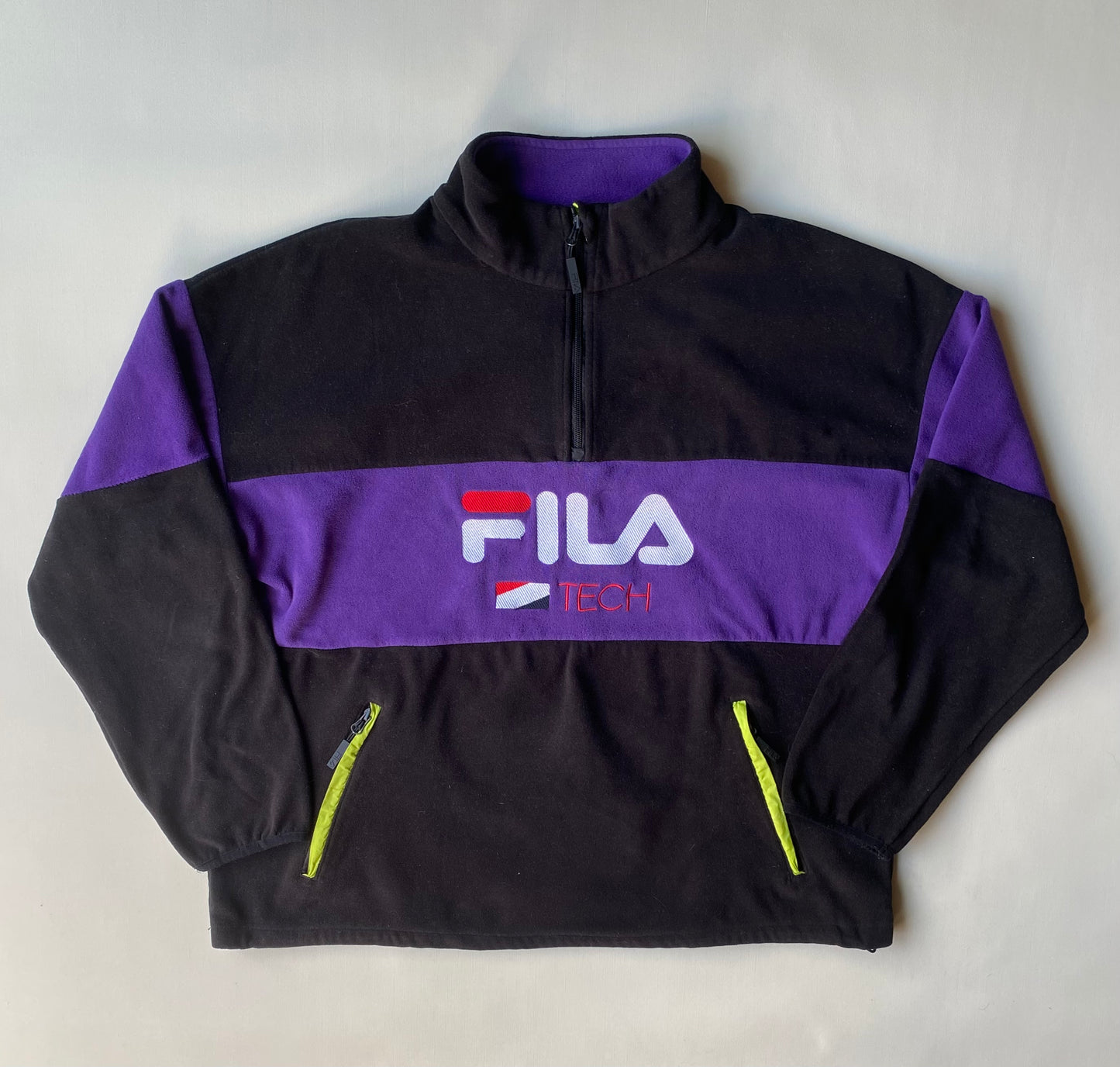 Polaire Fila Tech, noir et violet, M oversize