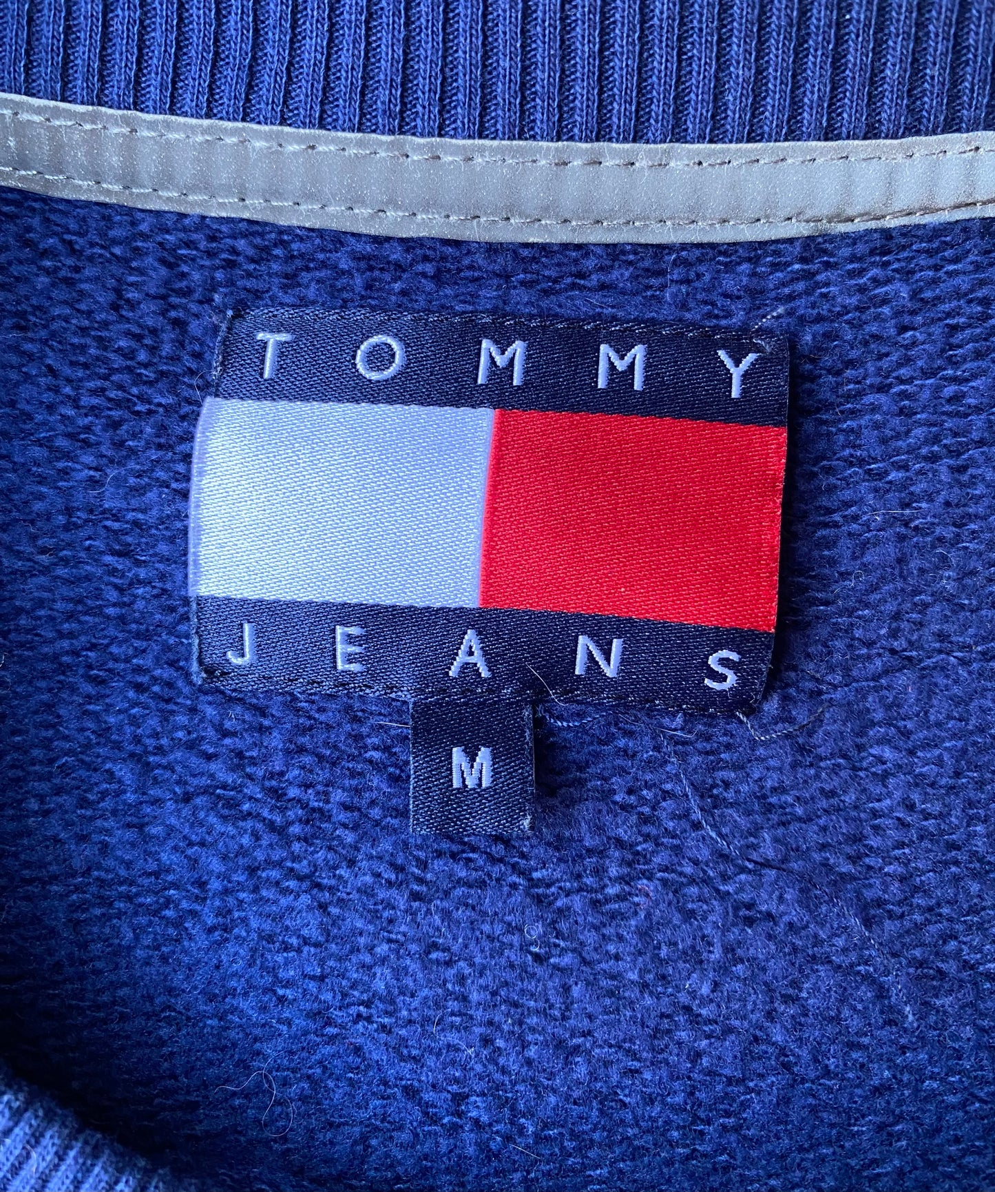 Pull Tommy Hilfiger brodé, bleu marine, M légèrement oversize