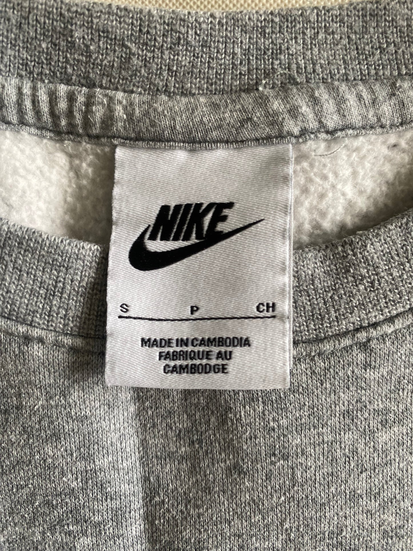 Pull Nike brodé, gris, M