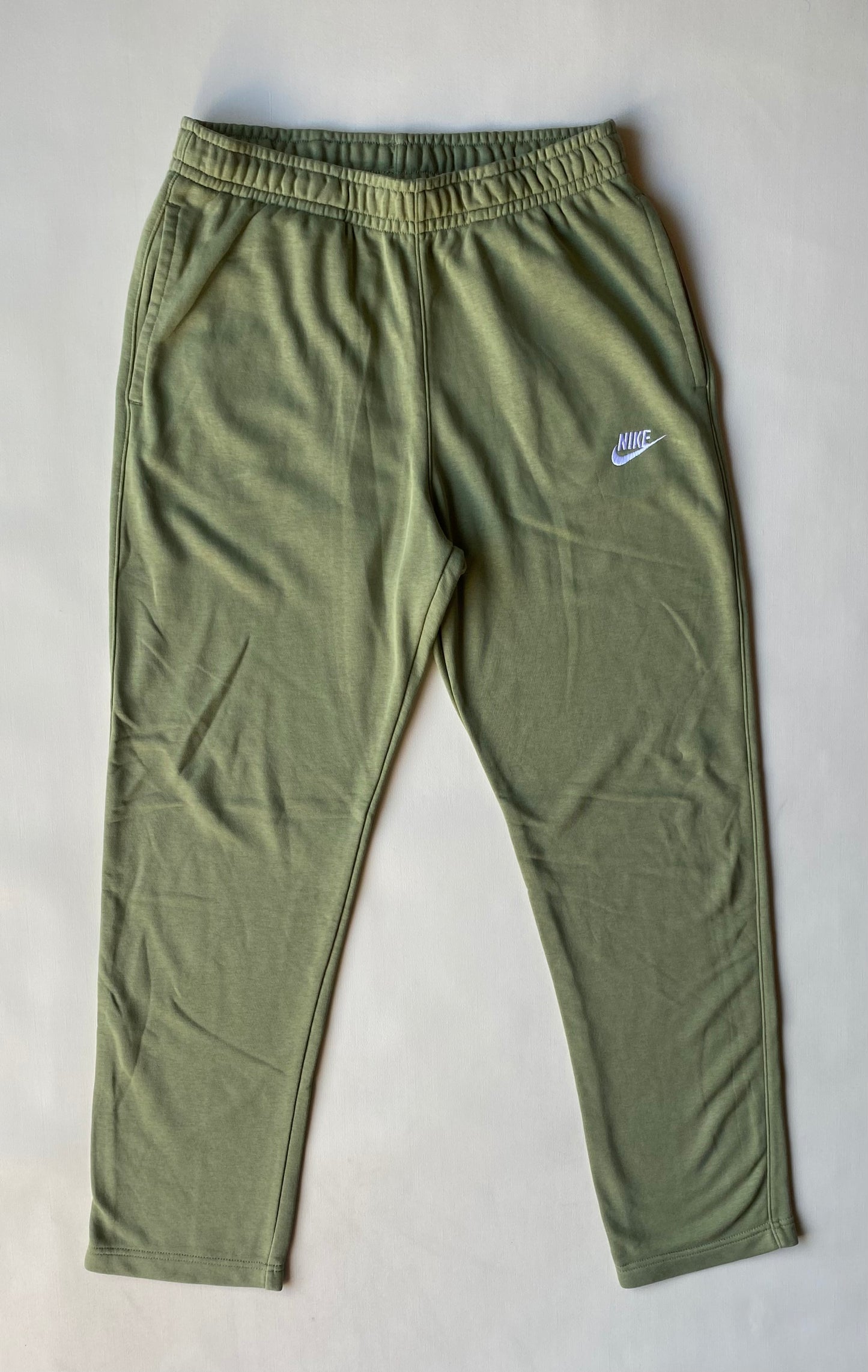 Pantalon jogging Nike, vert kaki, M (38)