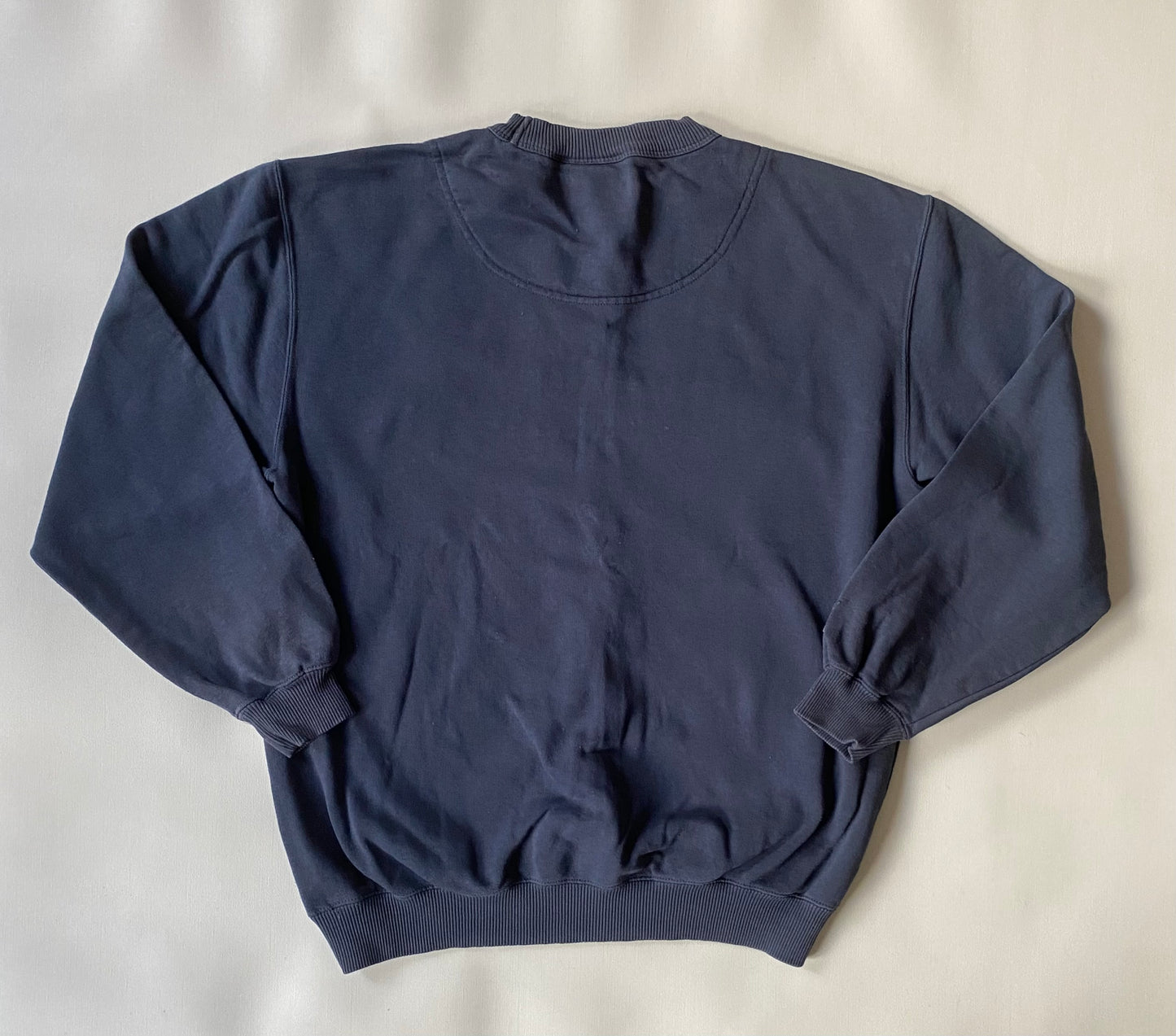 Pull vintage Puma, bleu marine, S légèrement oversize