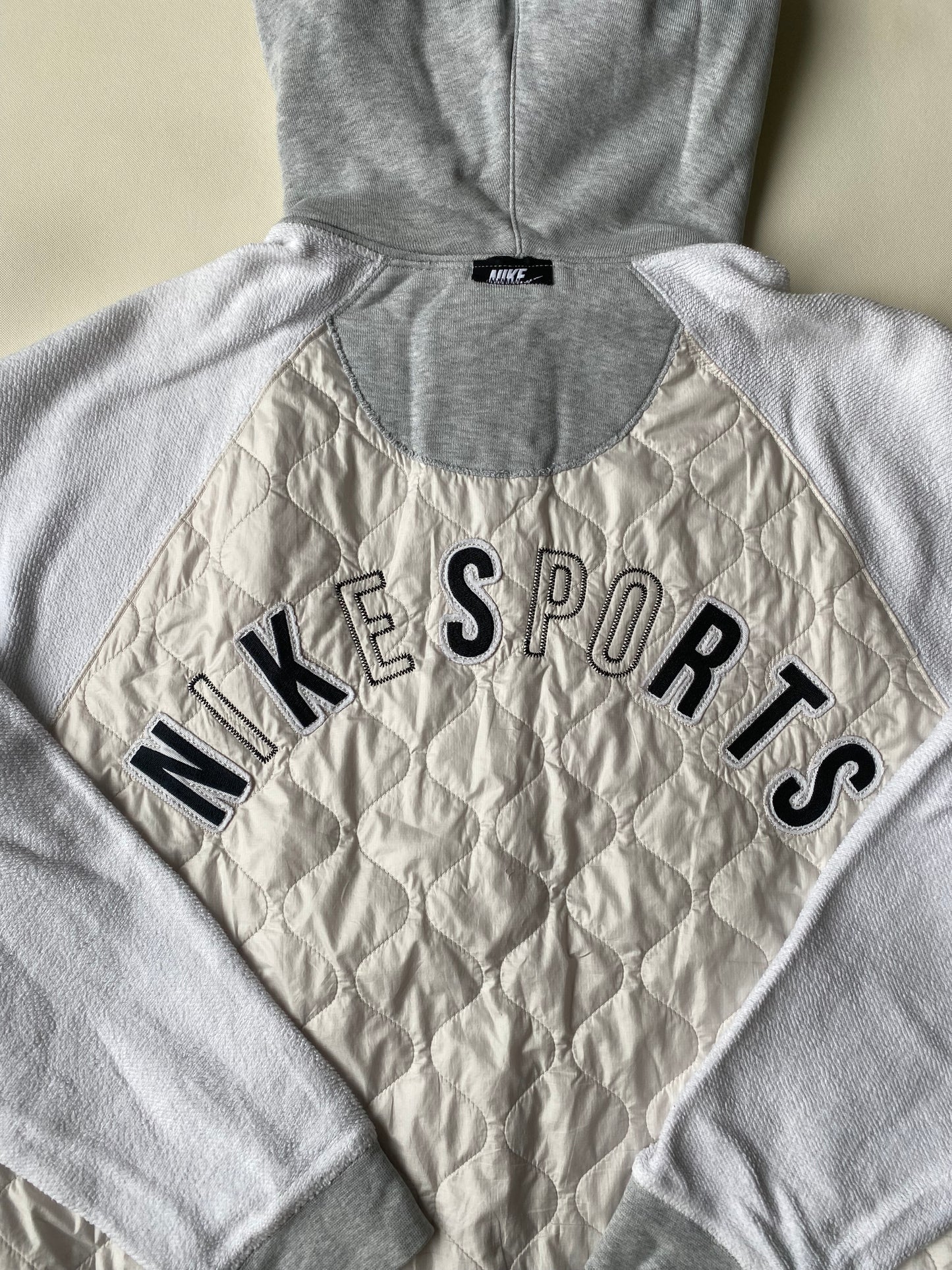 ✅ Hoodie Nike, gris / blanc, M