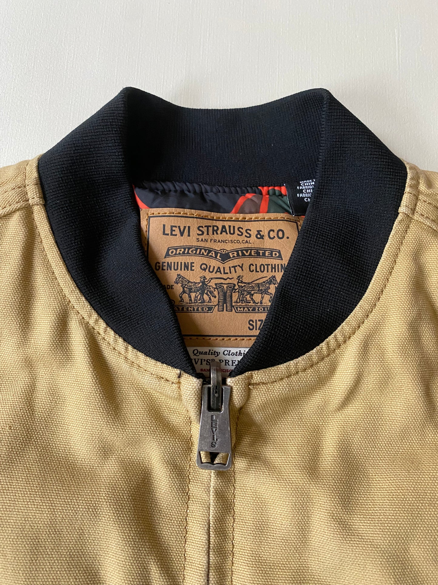 Veste sans manches Levi's, marron clair, M légèrement oversize