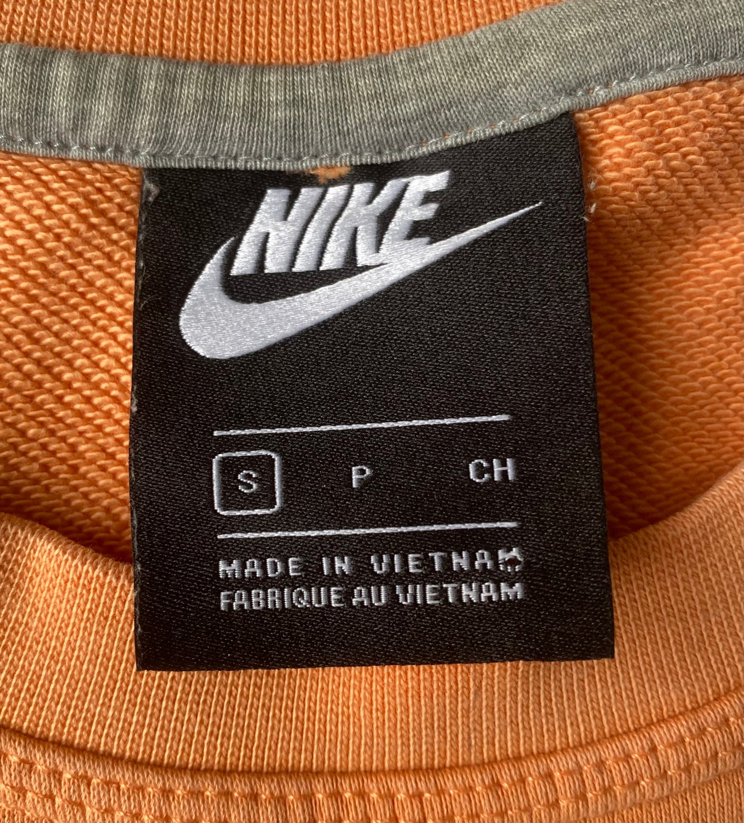 ✅ Pull Nike brodé, saumon, XS/S