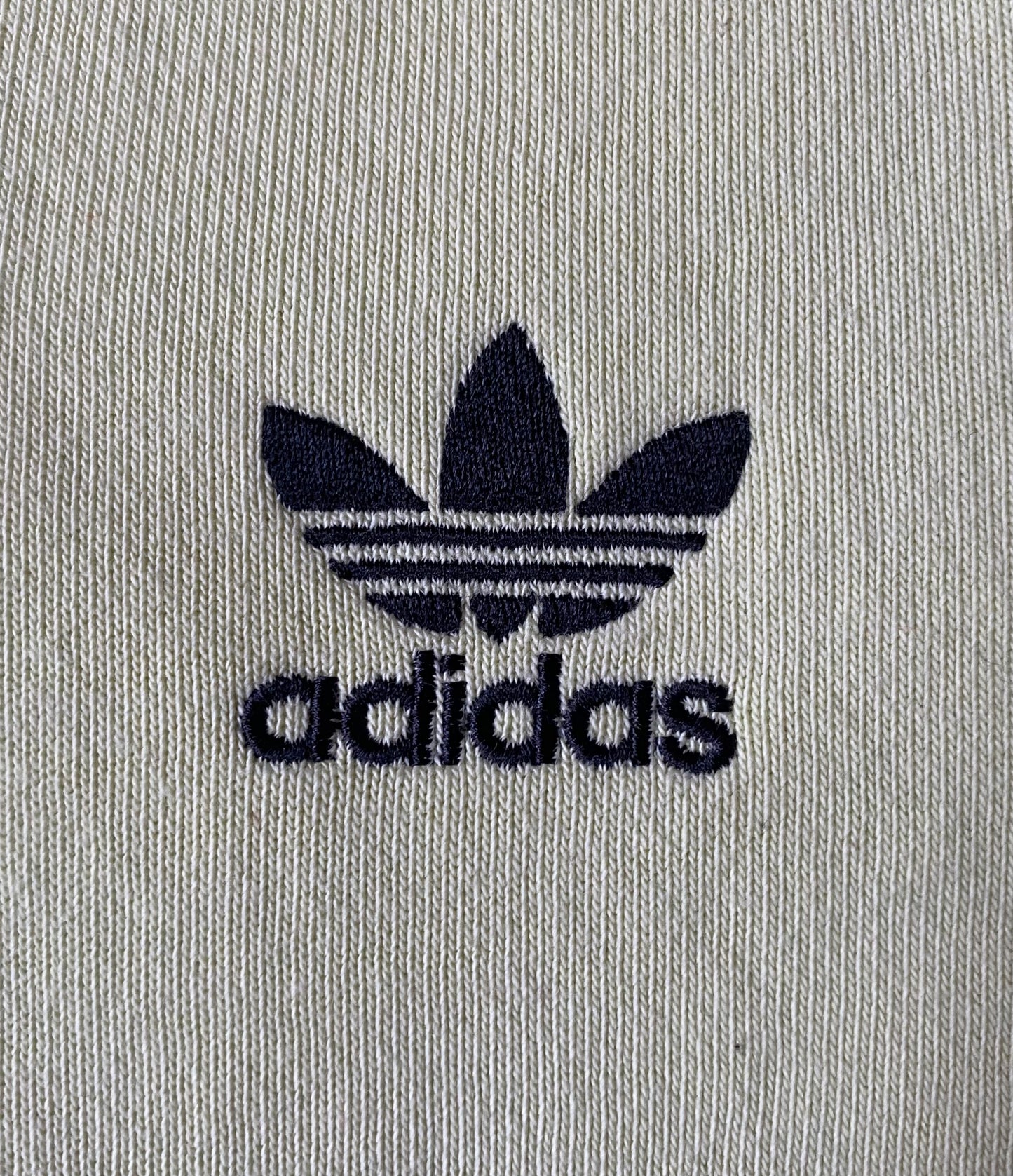 Pull Adidas, vert anis, M légèrement oversize