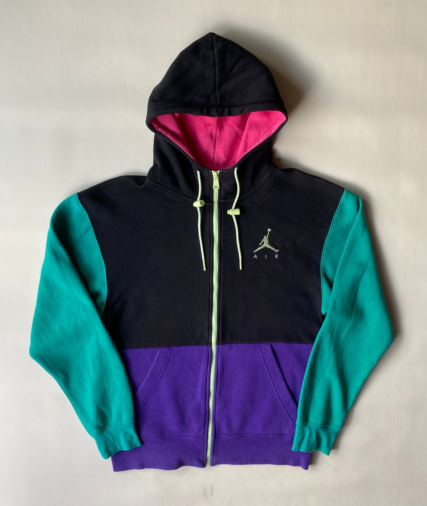 Pull à capuche zippé Jordan, noir / turquoise / violet, S légèrement oversize