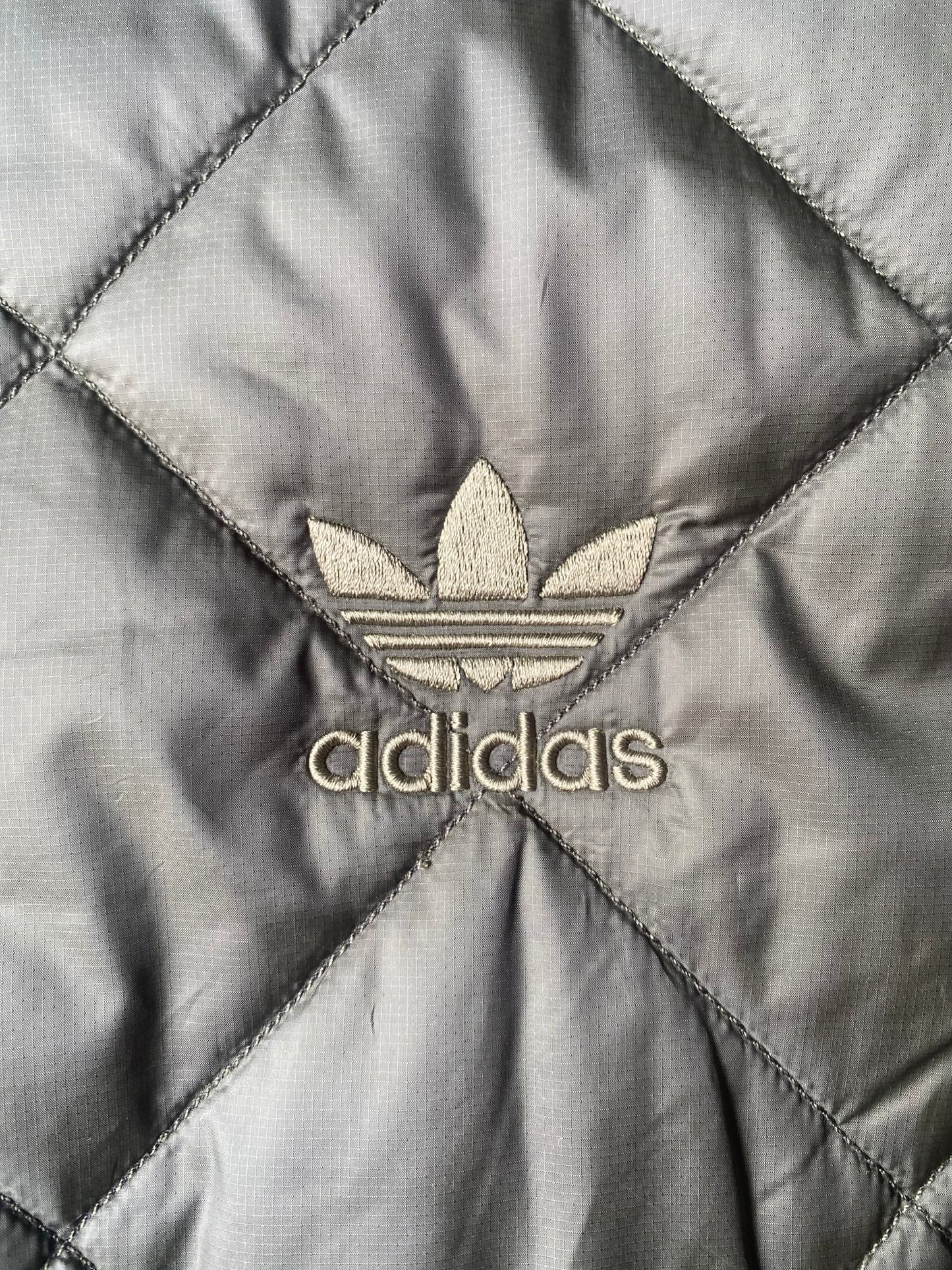 Veste matelassée Adidas, kaki, M